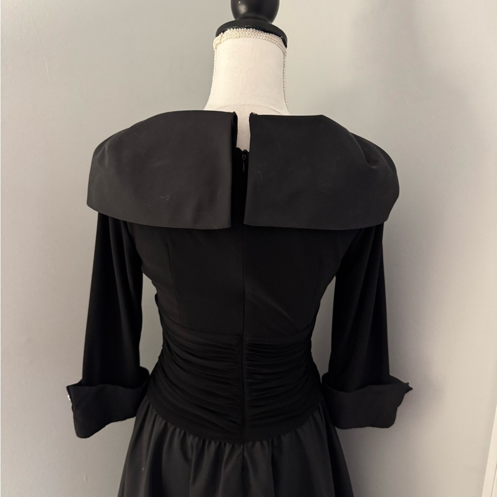 Eliza J Dress Black 3/4 Sleeve Stretch Flattering Waist Retro 50's Dress Size 8 - Picture 5 of 16